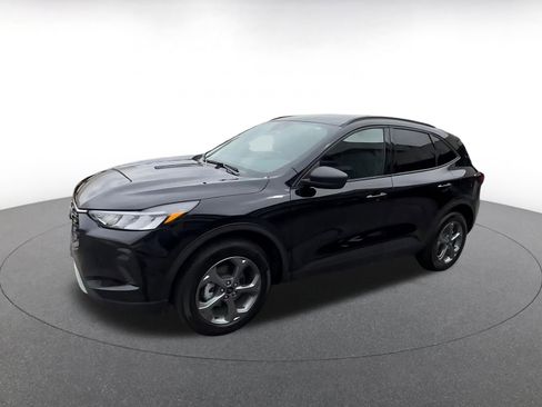 Used 2025 Ford Escape ST-Line image 7