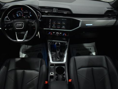 Used 2022 Audi Q3 2.0T Premium Plus w/ Premium Plus Package image 15