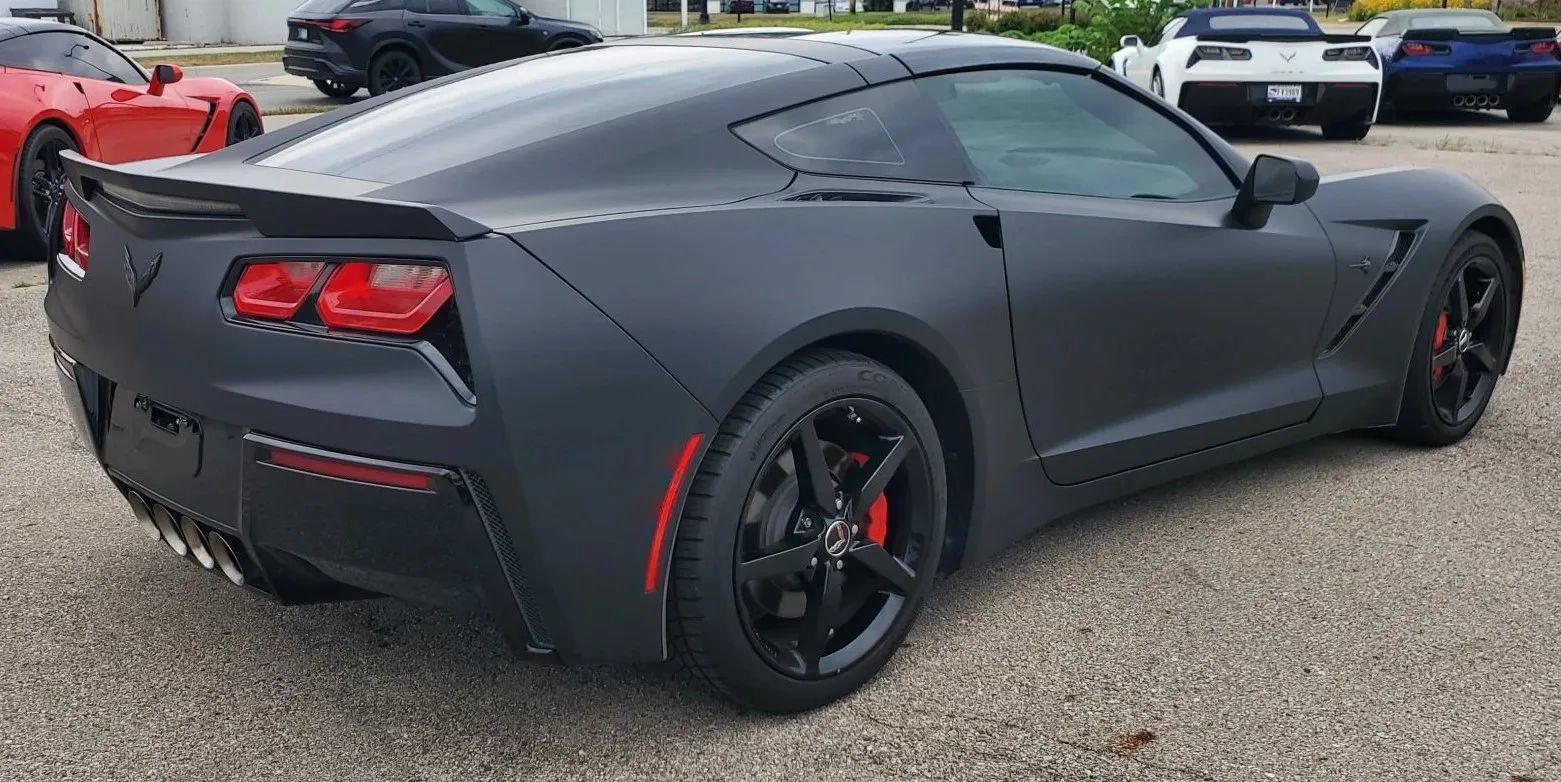 Used 2014 Chevrolet Corvette Stingray Coupe w/ 2LT Preferred Equipment Group RWD image 6