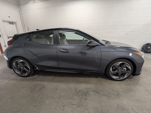 Used 2020 Hyundai Veloster Turbo Ultimate FWD image 3