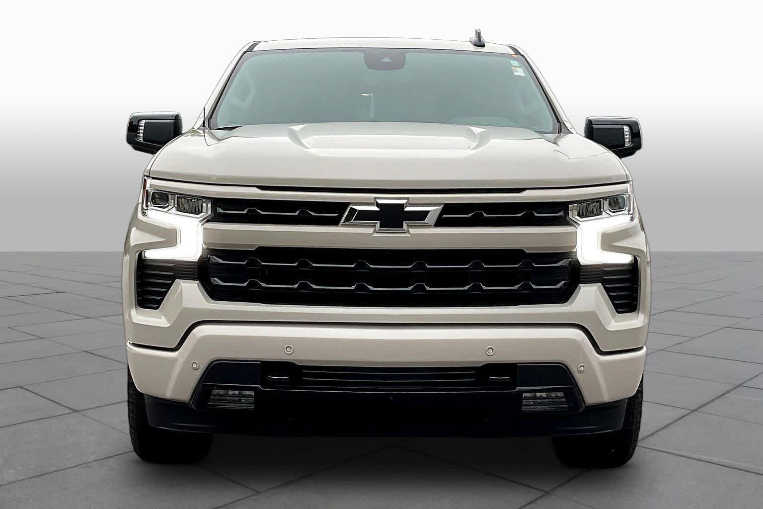 Used 2026 Chevrolet Silverado 1500 RST w/ RST All Star Premium Package AWD/4WD image 4