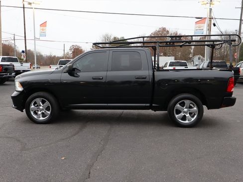 Used 2017 RAM 1500 Express image 23