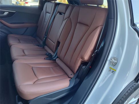 Used 2023 Audi Q7 3.0T Premium image 27