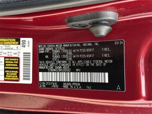 Used 2024 Toyota Sienna LE image 34