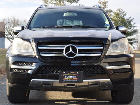Used 2010 Mercedes-Benz GL 450 4MATIC image 2