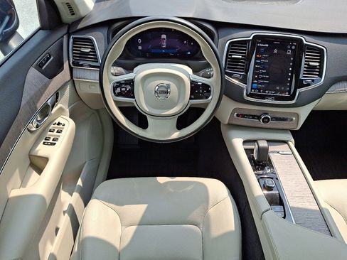 Used 2023 Volvo XC90 B6 Plus w/ Protection Package AWD/4WD image 11