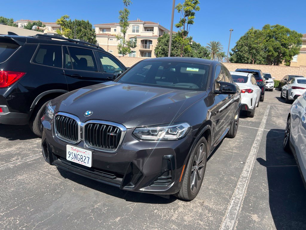 Used 2022 BMW X4 M40i w/ Premium Package AWD/4WD image 3