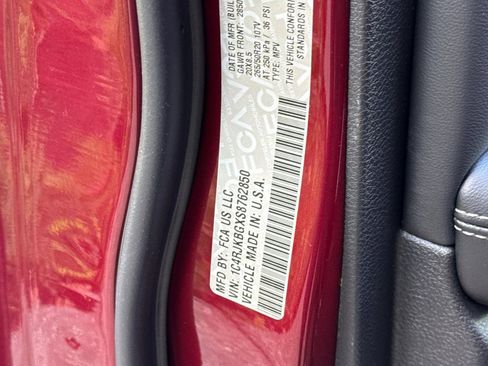 New 2025 Jeep Grand Cherokee L Limited w/ Black Appearance Package image 29