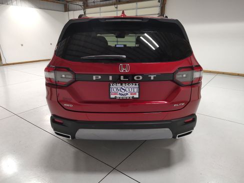 New 2026 Honda Pilot Elite image 13