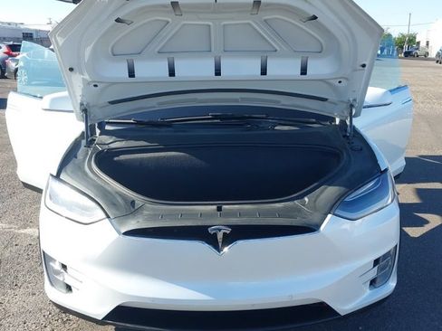 Used 2018 Tesla Model X 100D AWD/4WD image 6