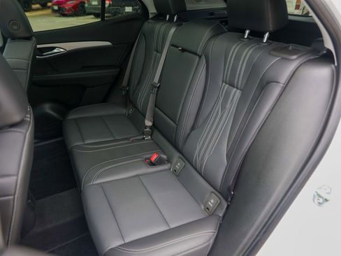 Used 2025 Buick Envision Avenir AWD/4WD image 24