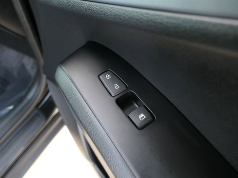 Used 2023 Kia Soul EX image 25