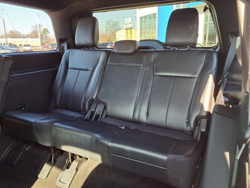 Used 2021 Ford Expedition XLT image 20