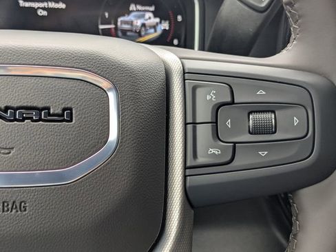 New 2026 GMC Sierra 2500 Denali w/ Denali Reserve Package AWD/4WD image 30