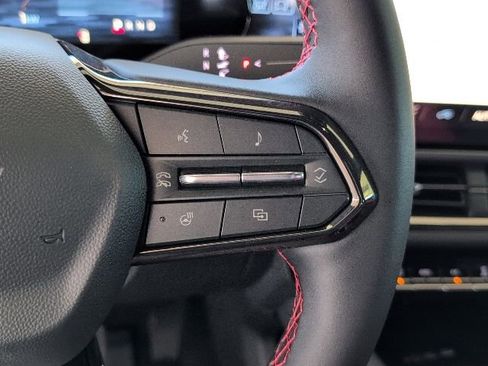 New 2026 Chevrolet Equinox EV RS image 21