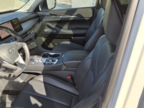 Certified 2025 INFINITI QX60 Luxe image 7