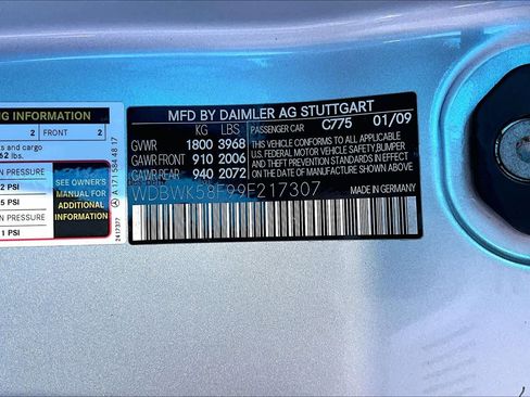 Used 2009 Mercedes-Benz SLK 350 image 28