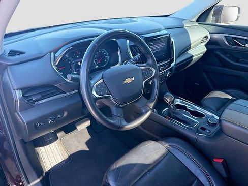 Used 2021 Chevrolet Traverse Premier image 27
