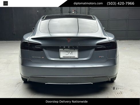 Used 2013 Tesla Model S Performance image 5