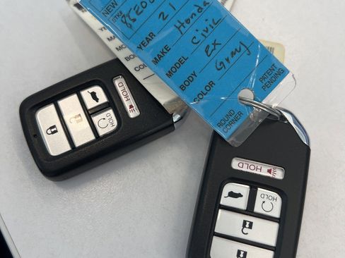 Used 2021 Honda Civic EX image 16