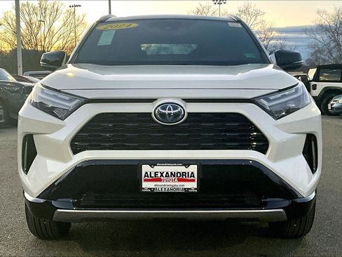 Used 2024 Toyota RAV4 XSE image 3