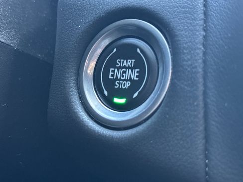 Used 2021 GMC Yukon SLT image 36