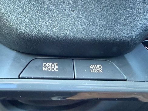 Used 2024 Kia EV9 Wind AWD/4WD image 18