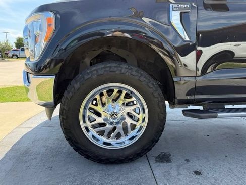 Used 2021 Ford F150 XLT w/ Equipment Group 302A High AWD/4WD image 4