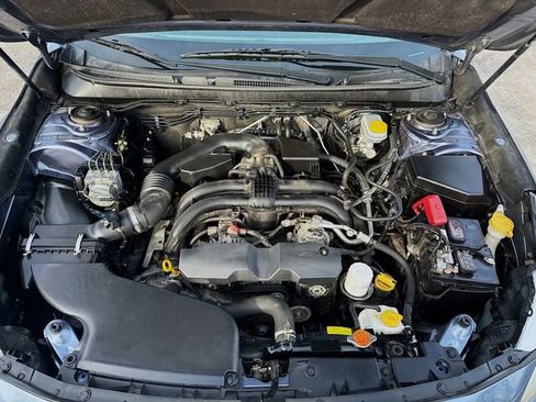 Used 2015 Subaru Outback 2.5i Limited w/ Popular Package #4 image 32