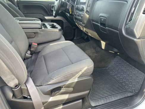 Used 2018 Chevrolet Silverado 1500 LT w/ All Star Edition AWD/4WD image 30