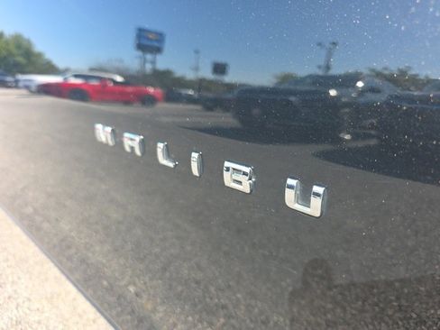 Used 2022 Chevrolet Malibu LT image 10