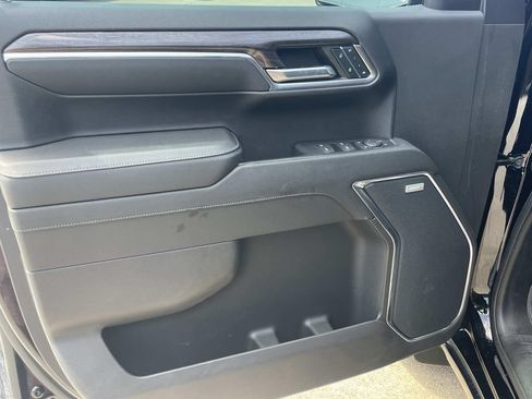 Certified 2024 Chevrolet Silverado 1500 LTZ AWD/4WD image 11
