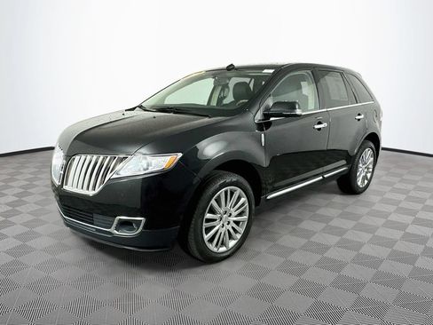 Used 2014 Lincoln MKX AWD w/ Equipment Group 102A image 5