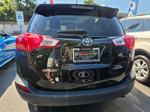 Used 2013 Toyota RAV4 Limited AWD/4WD image 8