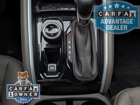 Certified 2025 Chevrolet Colorado ZR2 w/ Technology Package AWD/4WD image 12