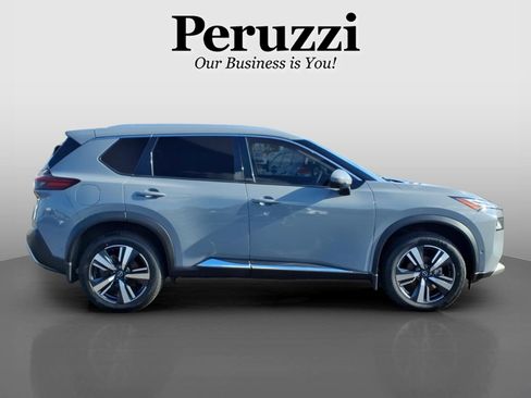 Certified 2023 Nissan Rogue Platinum w/ Platinum Premium Package AWD/4WD image 2