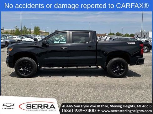 Used 2023 Chevrolet Silverado 1500 Custom Trail Boss w/ LPO, Dark Essentials Package AWD/4WD image 2