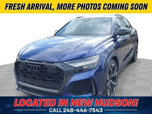 Used 2024 Audi RS Q8 w/ Black Optic Package AWD/4WD image 1