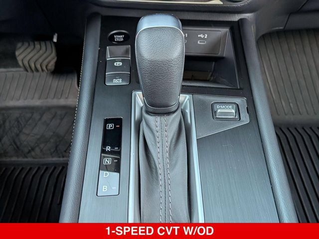 Certified 2025 Nissan Kicks SV AWD/4WD image 28