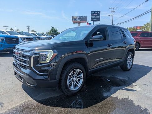 Used 2025 GMC Terrain Elevation FWD image 9
