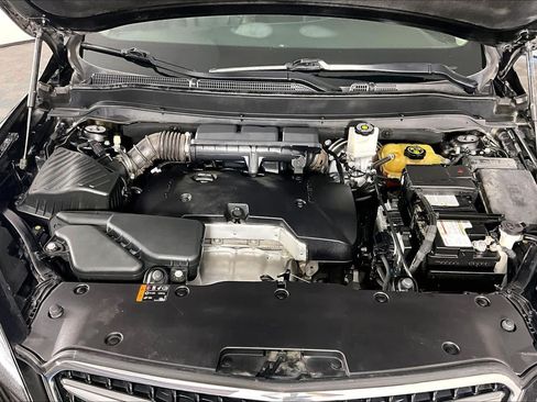 Used 2020 Buick Envision Essence FWD image 29