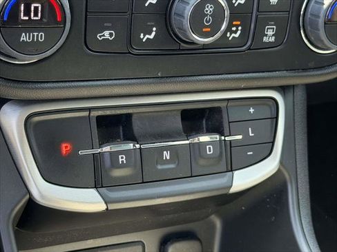 Used 2023 GMC Terrain SLT w/ Elevation Edition AWD/4WD image 33