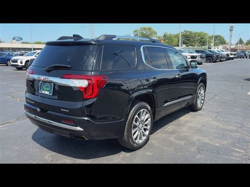 Certified 2023 GMC Acadia Denali w/ Denali Ultimate Package AWD/4WD image 8