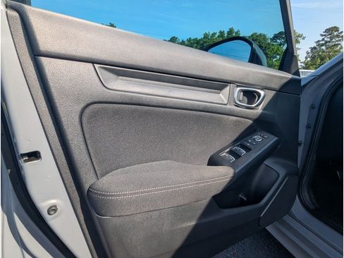 Certified 2025 Honda Civic Sport image 15