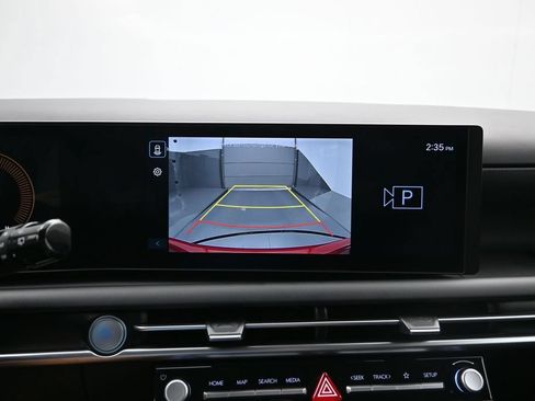 Used 2025 Hyundai Tucson SEL FWD image 16