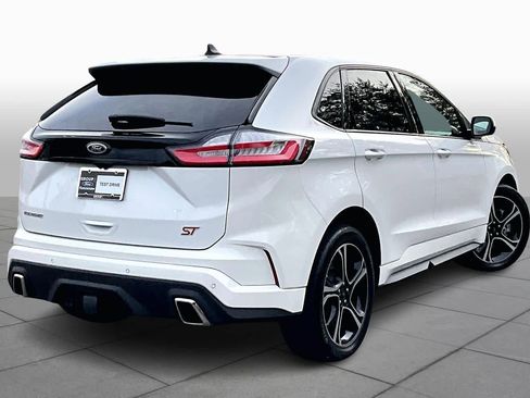 Used 2020 Ford Edge ST w/ Cold Weather Package image 13