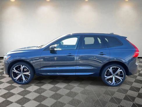 Used 2022 Volvo XC60 B5 R-Design w/ Climate Package image 6