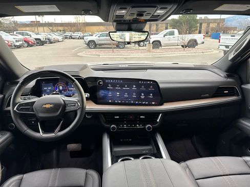 Used 2025 Chevrolet Tahoe High Country image 69