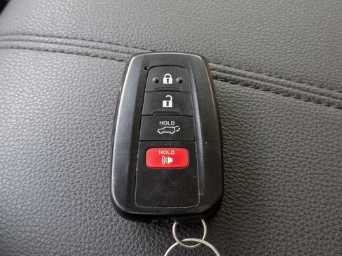 Used 2025 Toyota RAV4 XLE Premium w/ Weather Package FWD image 31