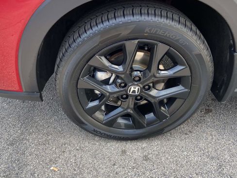 Used 2025 Honda HR-V Sport image 5